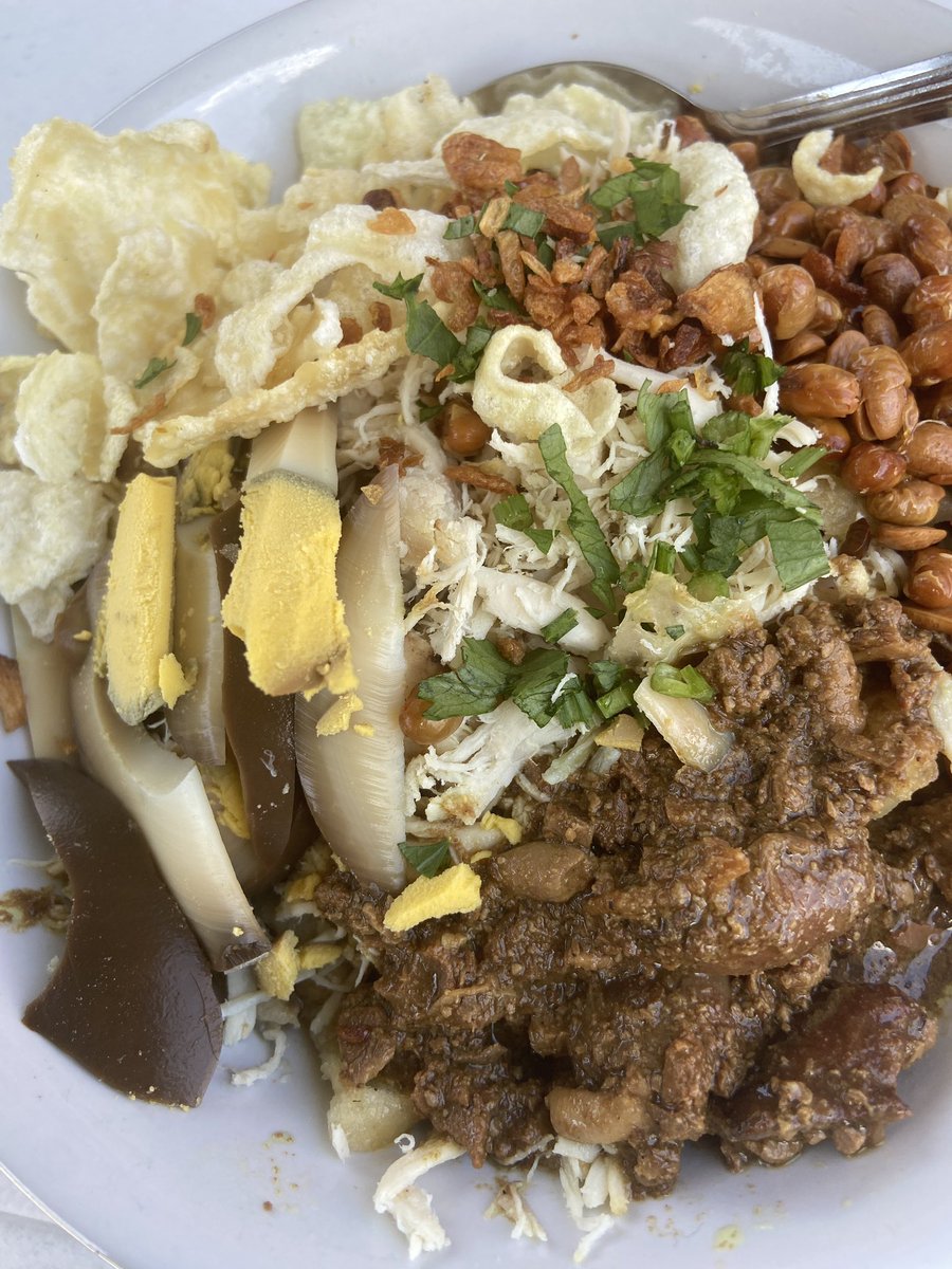 Baru tau bubur ayam itu enak