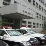 どういうことなの…全裸の男を現行犯逮捕!「なぜ歩いたのか思い出せない」