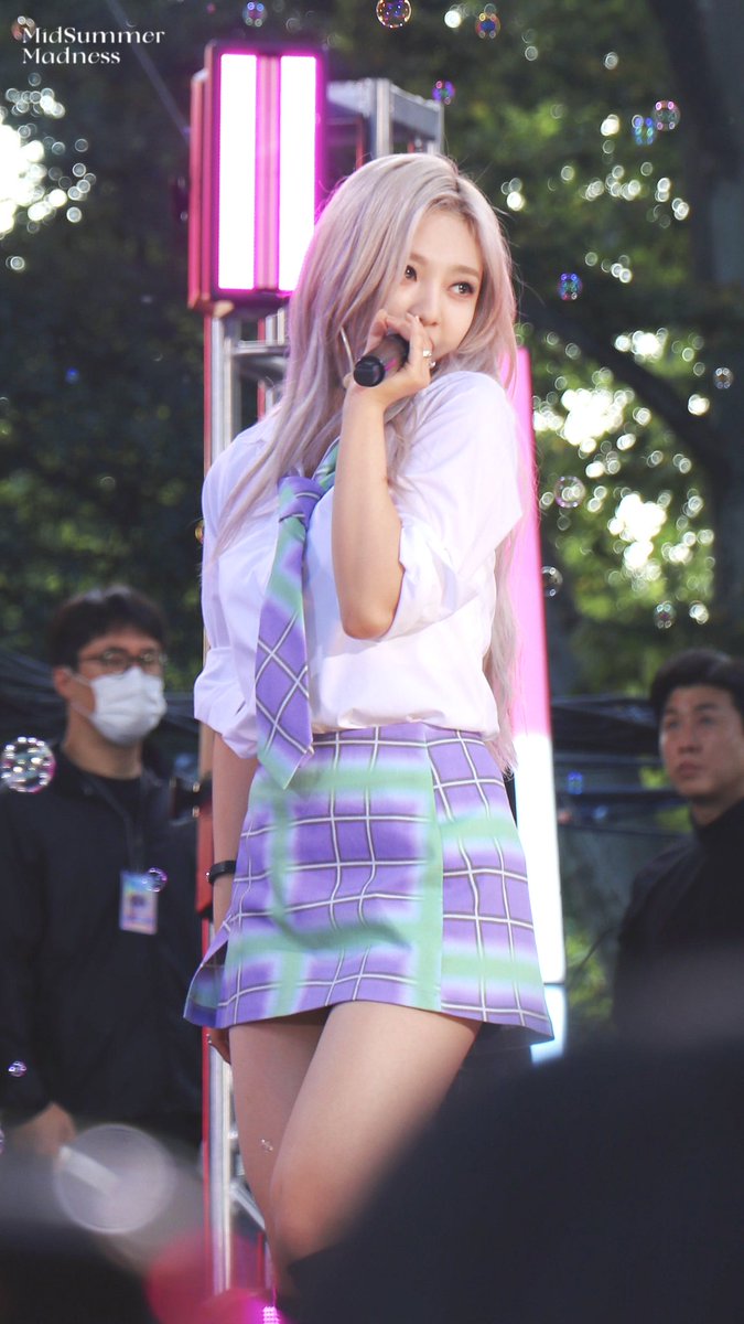 MidSummer1700's tweet photo. 220708 GMA

#NINGNING #닝닝 #aespa #에스파 https://t.co/TQeDTmlgjb
