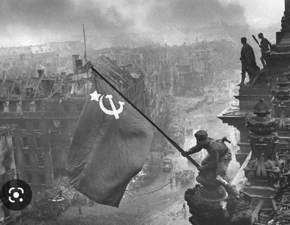 "Германия в 2045 году станет климатически нейтральной",- Шольц.
Нейтральная Германия в 45м году выглядит примерно так. Напомните Шольцу кто-нибудь.