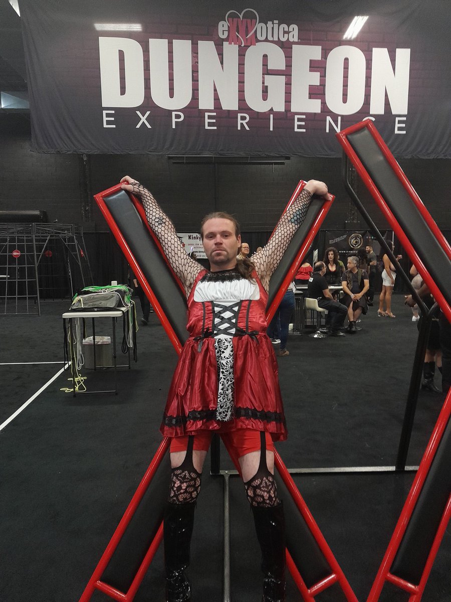 GregBoxcave's tweet photo. #exxxotica was amazing. The fact so many people loved my heels and outfit and asked for pics was great and some even remembered me from last year. What a epic night it was! #exxxoticanj #exxxoticaexpo #exxxoticaday2 https://t.co/S1EssG77OQ