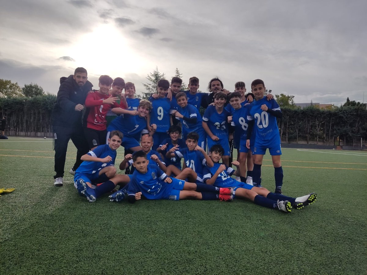 mostbalompie's tweet photo. RESULTADOS🔵

San Fernando Escolapios Pozuelo 0-8 Infantil "A"

Y llegó el triunfo que tanto se merecía. Hoy sí entraron las ocasiones para lograr una gran victoria.

David x2 ⚽⚽
Jorge ⚽
Erik ⚽
Diego ⚽
Oli ⚽⚽
Javi ⚽

#YoSoyDelBalompié ⚽️🦶
#SomosMóstoles https://t.co/53JHWq1ZG3