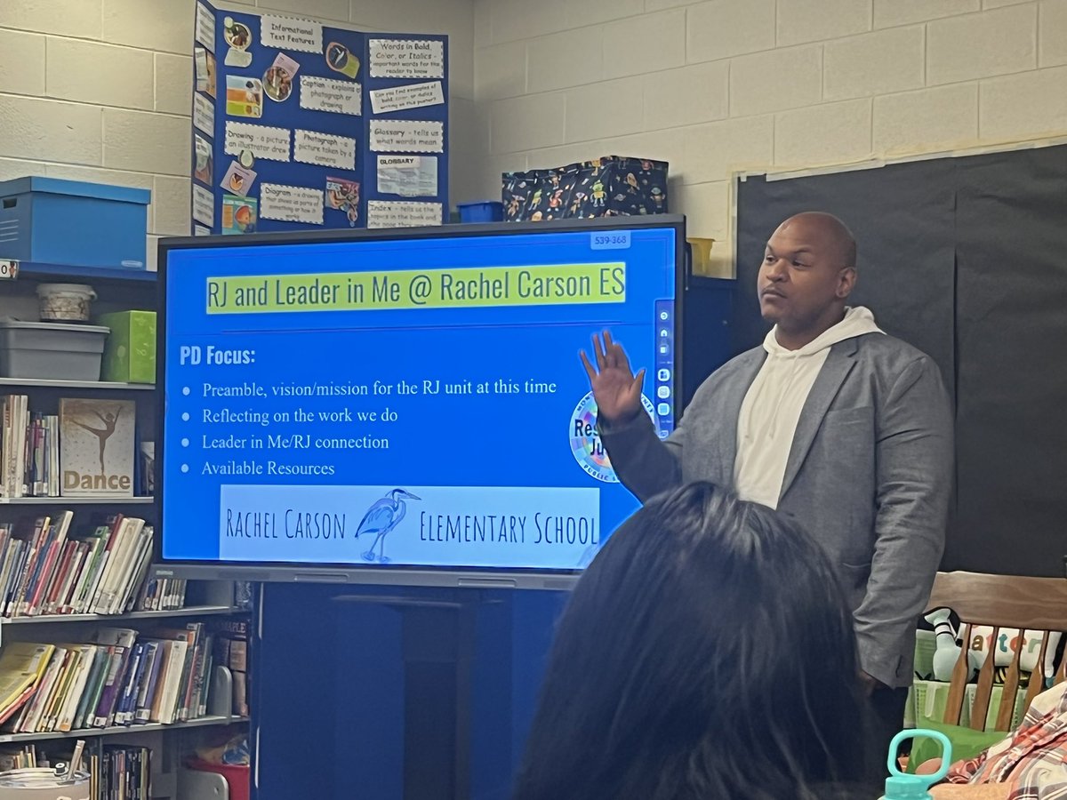 RCESPrincipal's tweet photo. This week at RCES, Mr. @FloydBranchIII visited to teach staff about the importance of restorative justice and it’s connection to our Leader in Me SEL curriculum. #leaderlearning @RcesAp @PrincipalDWA https://t.co/CRpcOEXvt4