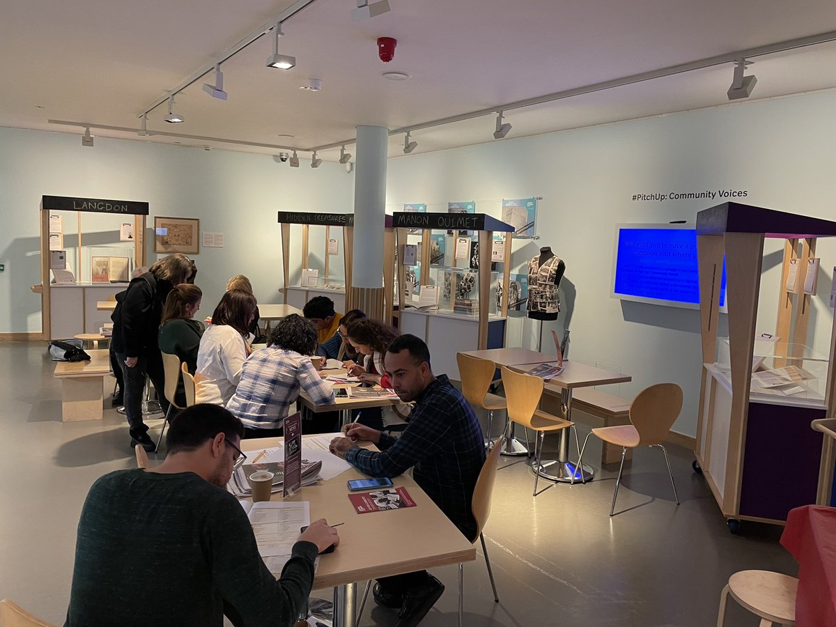 Thanks to the @JewishMuseumLDN for a fantastic morning. This group of Tunisian PhD students loved their visit.