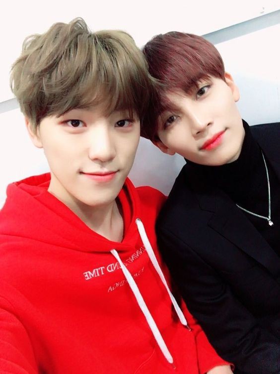 ryxhiu's tweet photo. ㅤ  ㅤ2s - Jeonghan  – END
Distract them to love them. 
A silly big brother who really whipped by his little brother. https://t.co/3us3Eo2PUo