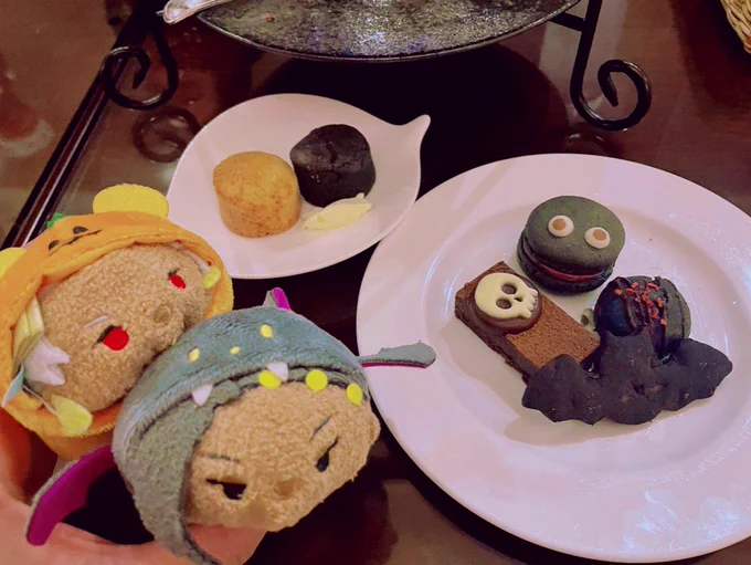 ハロウィンおめかししたツムとアフタヌーンティーしてきた〜楽しかった〜 