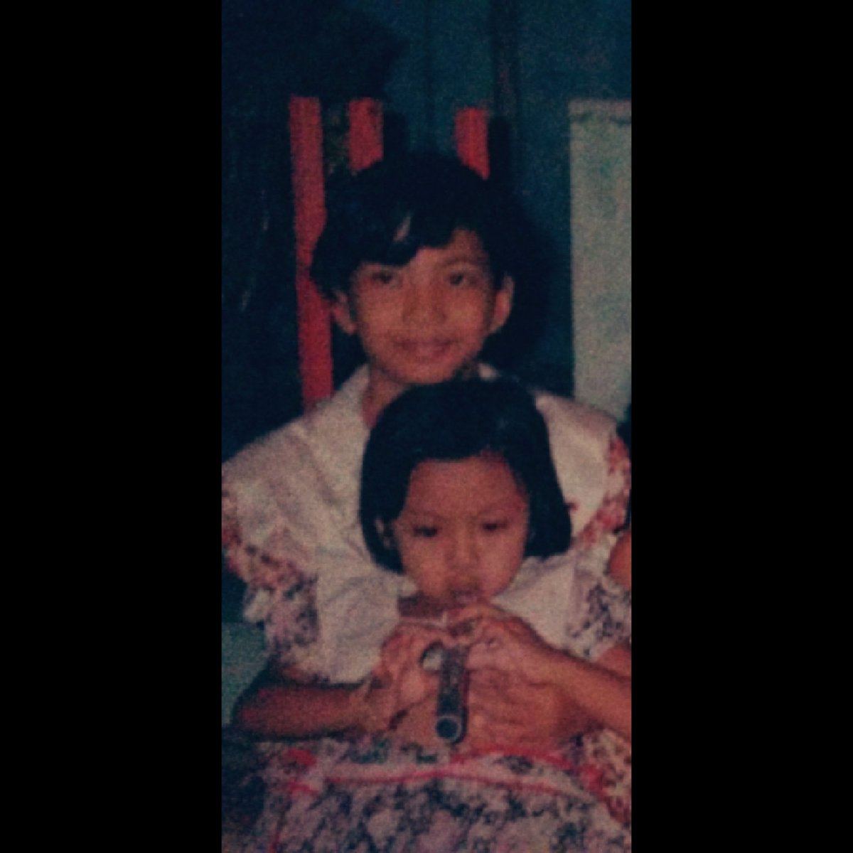 Puspitasari_88's tweet photo. I remember my youth, I considered myself a musical person.. I liked to pretend I can do music instruments from any things that I can found. Maybe that's one of the 'why' I attracted to him 😍❤️
#기현 #KIHYUN #유스 #YOOTH https://t.co/rMt6QTj2wB