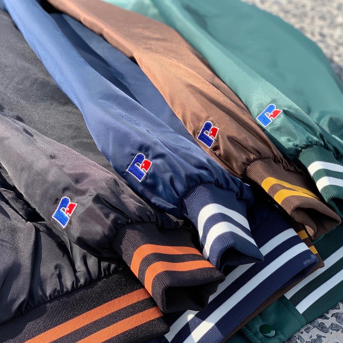 yo_teezy's tweet photo. RUSSELL ATHLETIC
NYLON BASEBALL GAME JACKET 
GREEN / BLACK / NAVY / BROWN
[17,600YEN] (税込) https://t.co/BJ2v0e9axn