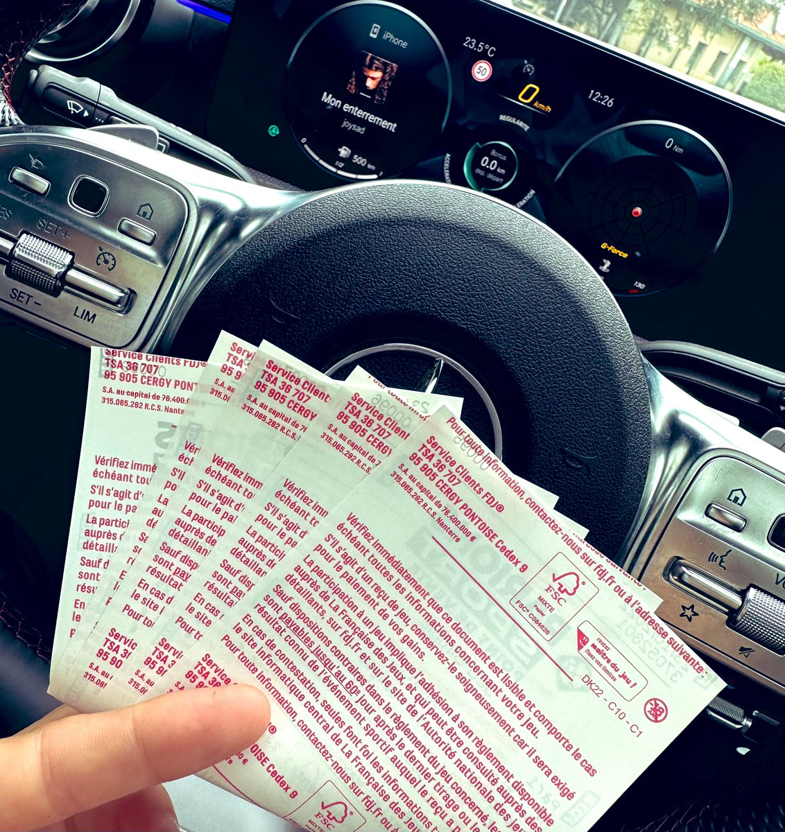 BoozPronos's tweet photo. Ça fait longtemps que je ne post plus sur mon Twitter, a l'approche de la CDM on va réactiver un peu le PUBLIC et remettre l'église au milieu du village 😎

500€ sur mon MISSILE du jour, l'analyse est déjà disponible sur le VIP 🔥🔥🔥

250 RT &amp; ❤️ et je vous le post en PUBLIC https://t.co/ilI4BJ4D0R