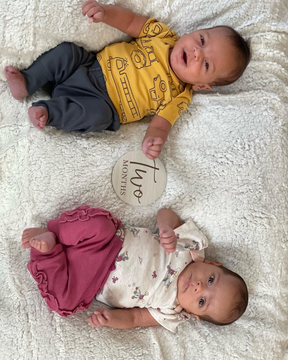 Miggins22's tweet photo. My world 💙💜 https://t.co/q58ETH6KzF