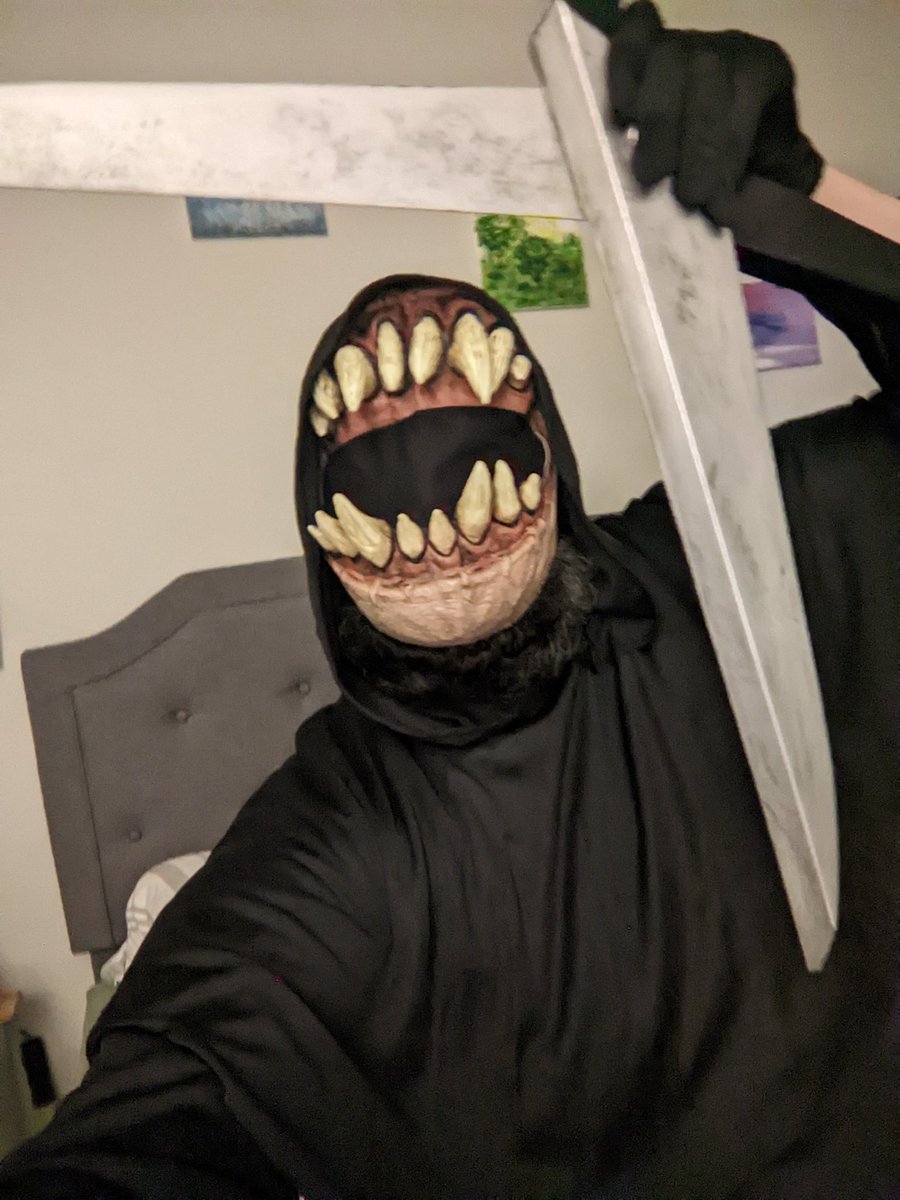 Croi_Coinin's tweet photo. @TheLandShakes YOU SHOULD BE SHOCKED RAWR https://t.co/2R1YMo3rt3