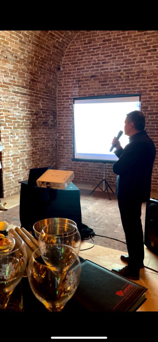 Aleksandar Aleksiev tweet media