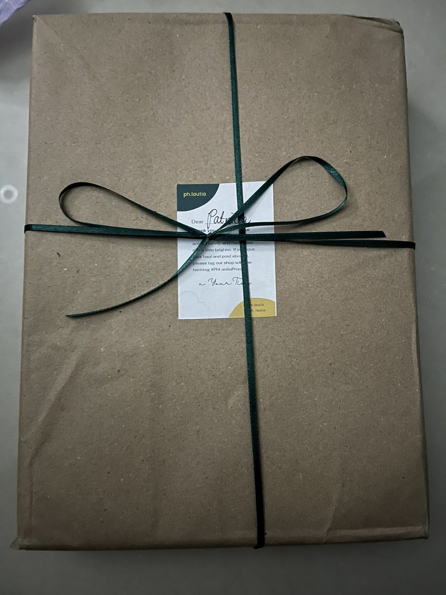jy15cart's tweet photo. My 1st gen kit arrived 🥰 thank you!!  'Till next time! #PhLautiaProofs https://t.co/ktjFyKZV18