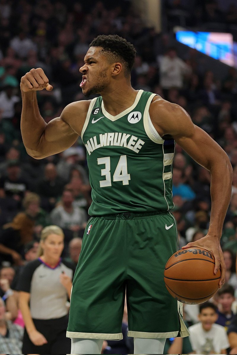 NBA India on Twitter "4️⃣4️⃣ points in 2️⃣8️⃣ minutes for Giannis