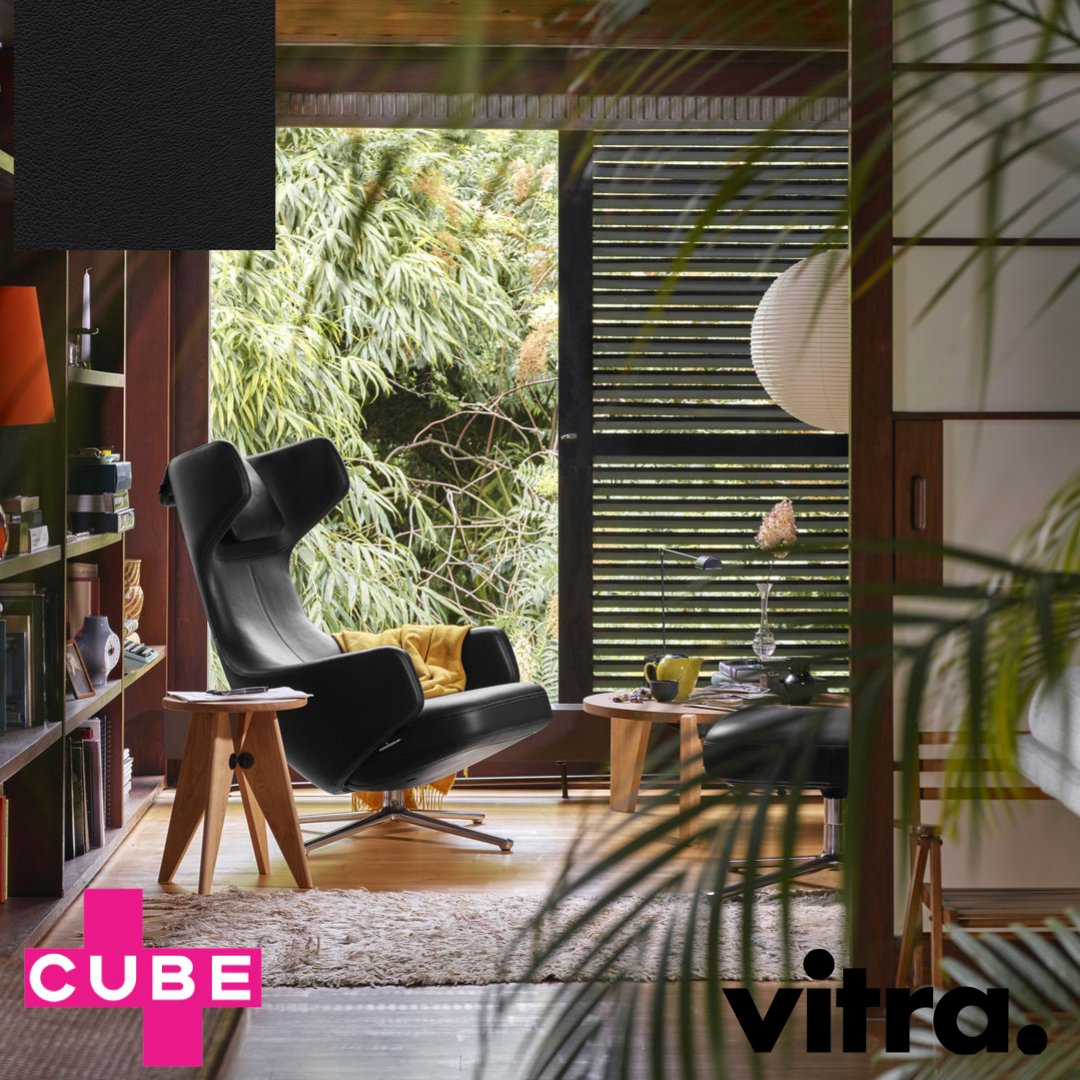 Cube_Gallery's tweet photo. Grand Repos &amp; Ottoman by Antonio Citterio, 2011 The swivel-based lounge chairs offer supreme comfort thanks to their integrated synchronised mechanism. #cubegalleryza #cubegalleryhydepark #hydeparkcorner #grahamcontemporary #vitra #antoniocitterio #interiordesignsouthafrica https://t.co/1P68usqEpV