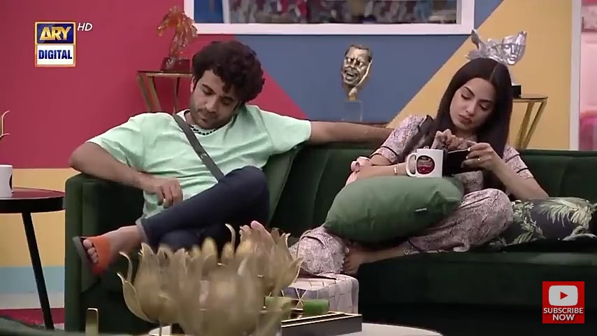 Kainaat40799310's tweet photo. #umreehareunion parallel https://t.co/3Wp0O0xIex