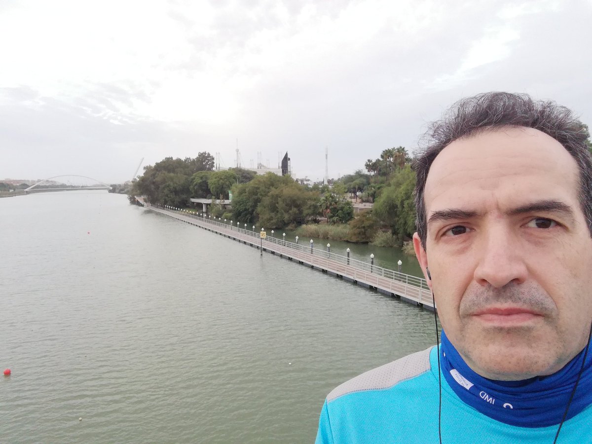 jmaphys's tweet photo. Última carrera del año de @Sevilla10K. Otro paso más para #reto50. ¡A disfrutar! https://t.co/0B1qqjODMF