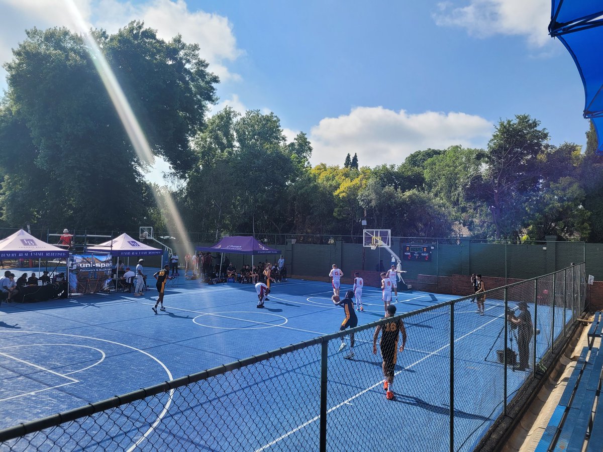 Wrapping up #InandaCup finals today and #InandaHoops Challenge cup team placements and finals! May this glorious weather hold for the day! 🌞