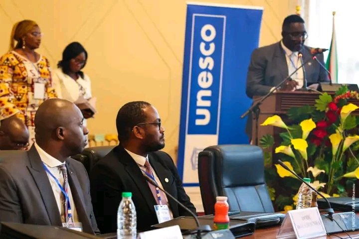 DodeHeim's tweet image. Quel #PatrimoineMondial voulons-nous en Afrique centrale pour le prochain cinquantenaire? La jeunesse est un acteur majeur.

Célébration régionale du 50e anniversaire de la Convention du #patrimoinemondial à Ydé: des jeunes professionnels associés aux travaux.  #MINAC237