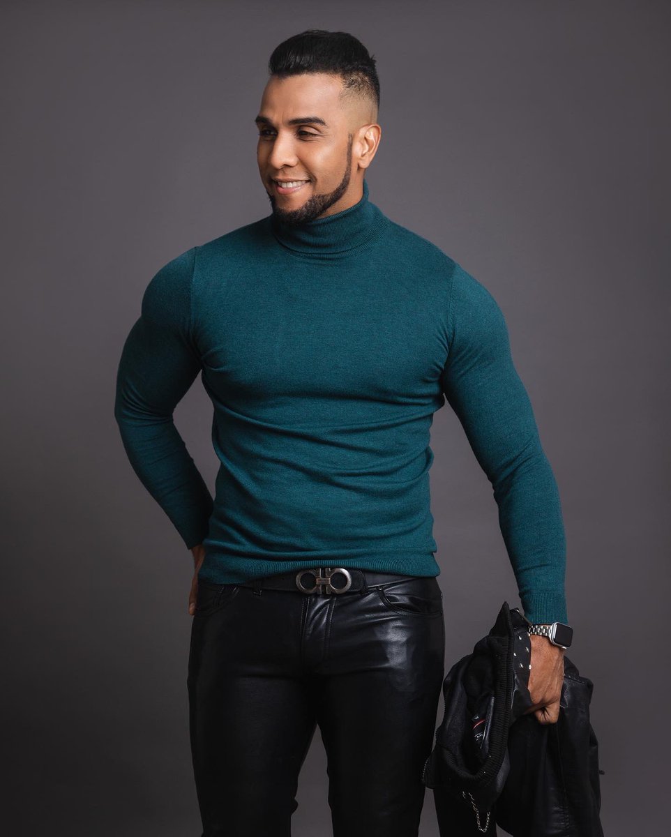 aarv23's tweet image. Hoy hay globitos en el perfil🎈🎈🎈🎈🎈hbd 2 me🥳🥳🥳 #chapter43