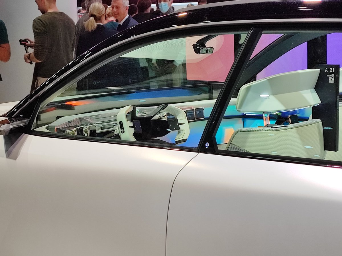 lmoustik_60's tweet photo. #mondialdelauto #Renault #renaultscenicvision #scenicvision https://t.co/VhaizsxV0G