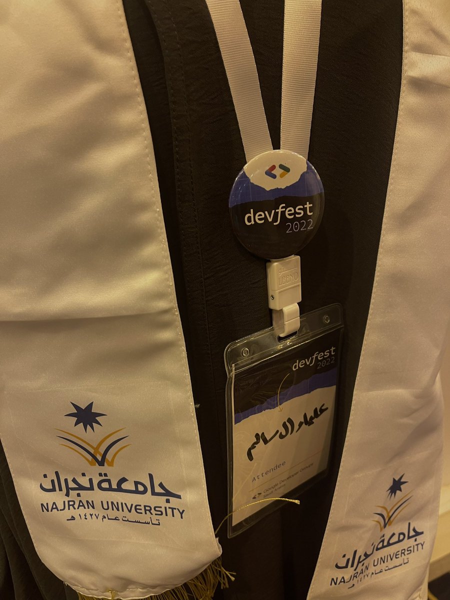 nu_gdsc's tweet photo. مقتطفات لحضور ممثلة نادي قوقل للطلبة المطورين في #جامعة_نجران لحدث #Devfast العالمي بالرياض ✨ https://t.co/n6XyjplvlH