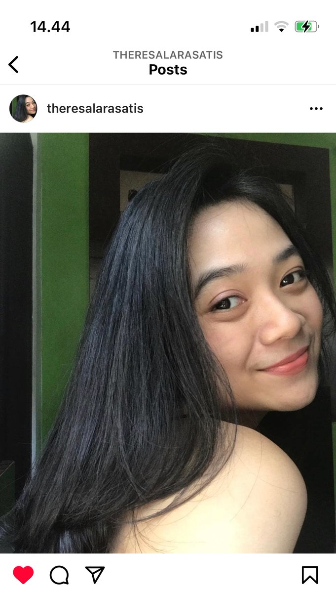 _chamadea's tweet photo. @ernestprakasa Ijin mau rekomend temenku juga ko Ernestt, namanya Theresa Larasati.. panggilannya Ayas. 
> ini profile nyaa https://t.co/WeyrVm8J2w https://t.co/kwE8SeEsZx
