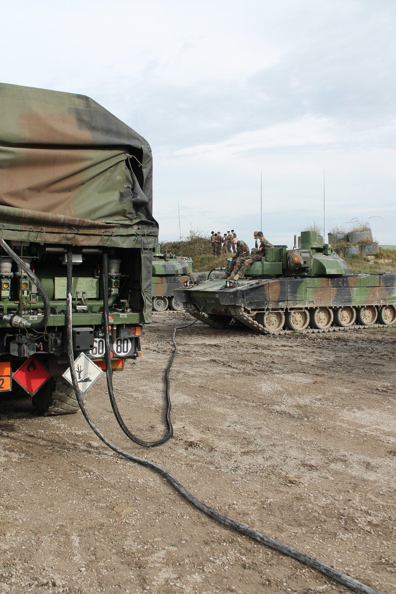 12eCUIRS's tweet image. Jour J, quelques heures avant le @CENTACOfficiel 🗓️
Le calme, avant la tempête 💥
#PrépaOps #MatosOps #CapaciTerre