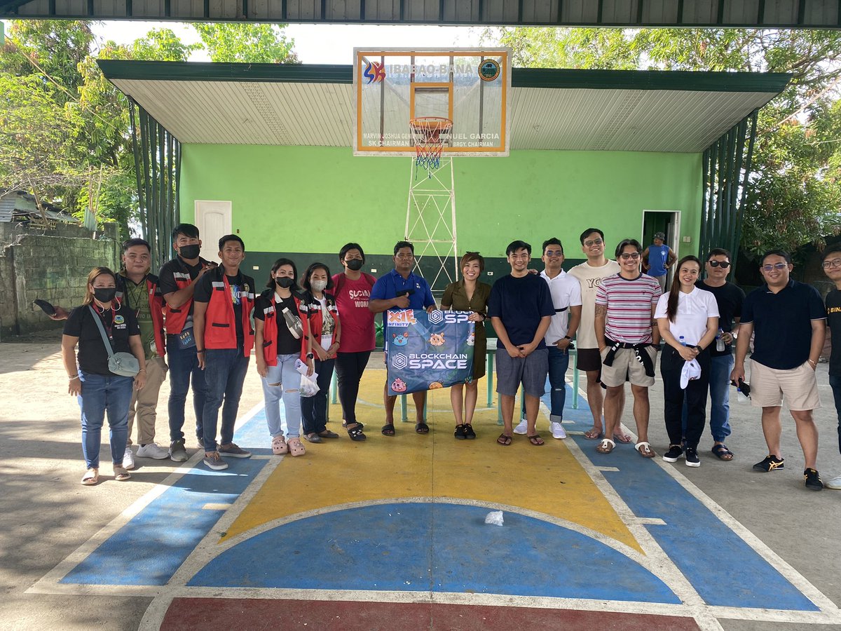 dejen_02's tweet photo. Sunday outreach program to Cabanatuan families 

 #SalamatCabsy https://t.co/0A1NFS6k2e