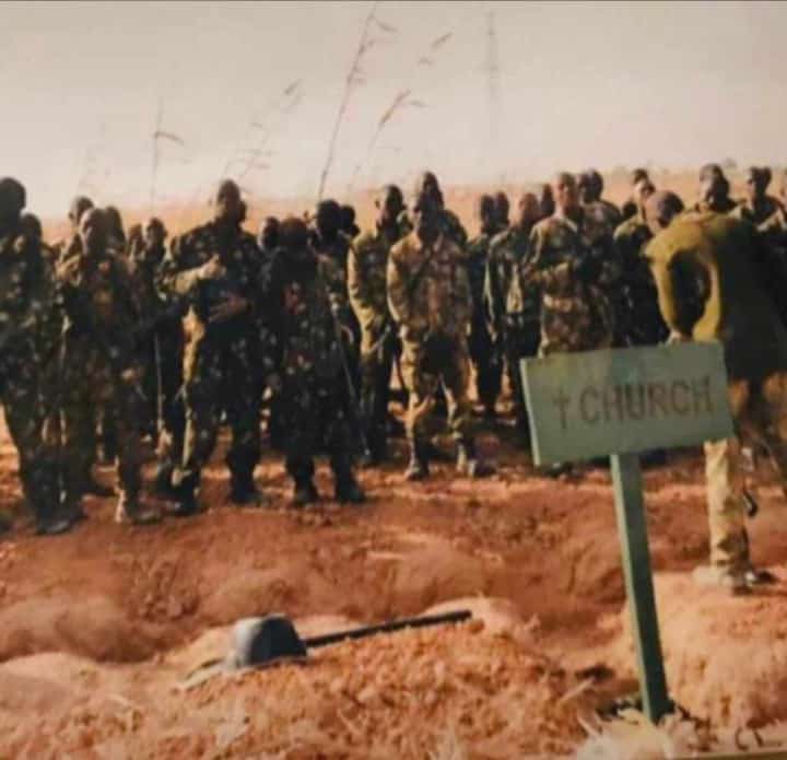 TOPIC_WLD's tweet image. Let go to church ✌️😂