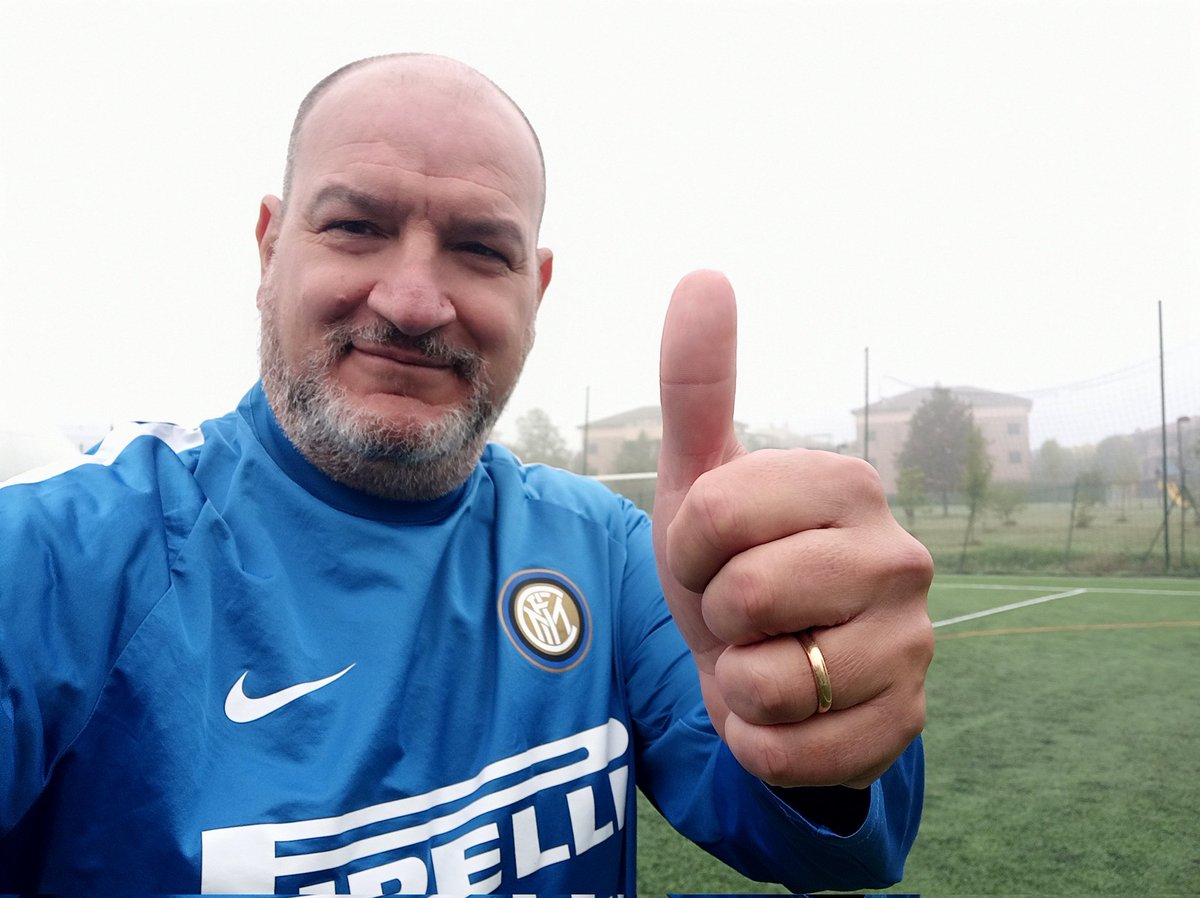 runnerbeg's tweet photo. #Sepre e solo @Inter #Amala https://t.co/HvItzGGChN