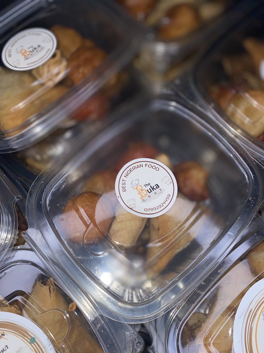 How many packs? 100? 200? 500? 1000? 5000? I can do it o. Both food and canapés! Please send in your orders👩🏾‍🍳👩🏾‍🍳🇬🇧🇬🇧🇳🇬🥰❤️❤️🎉🎉