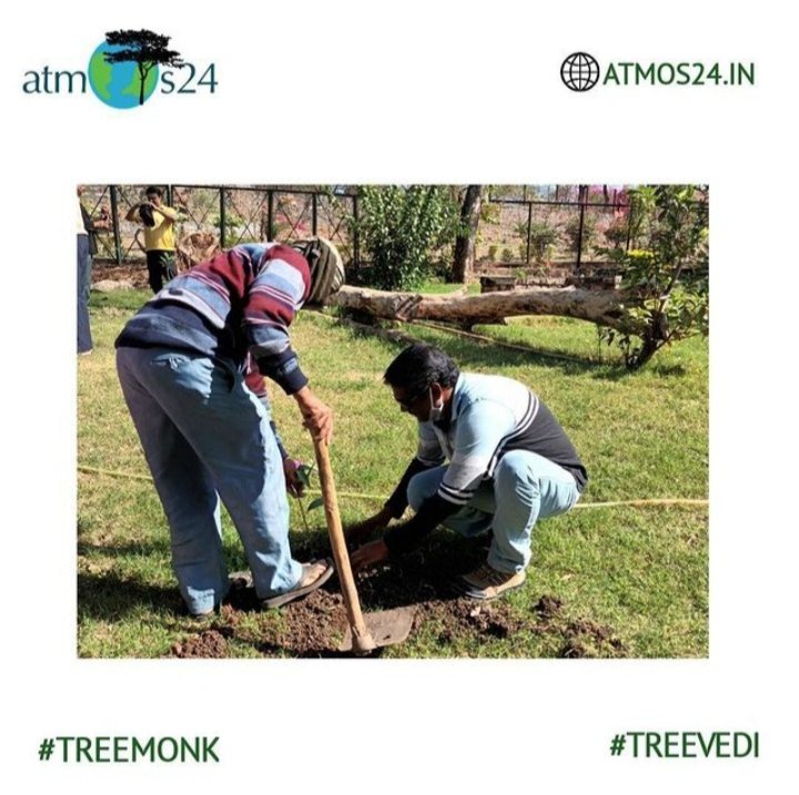 Atmos241's tweet photo. You are never alone when you are connected with nature.

#oneplantaday #atmos24 #treemonk #treevedi #super50 #NGO #nature #greenearth #saveenvironment #greenenvironment #ecofriendlyliving #livingthegreen #plantation #environmentalism #environmentfriendly #environmentalawareness https://t.co/rsR5L5FmgV