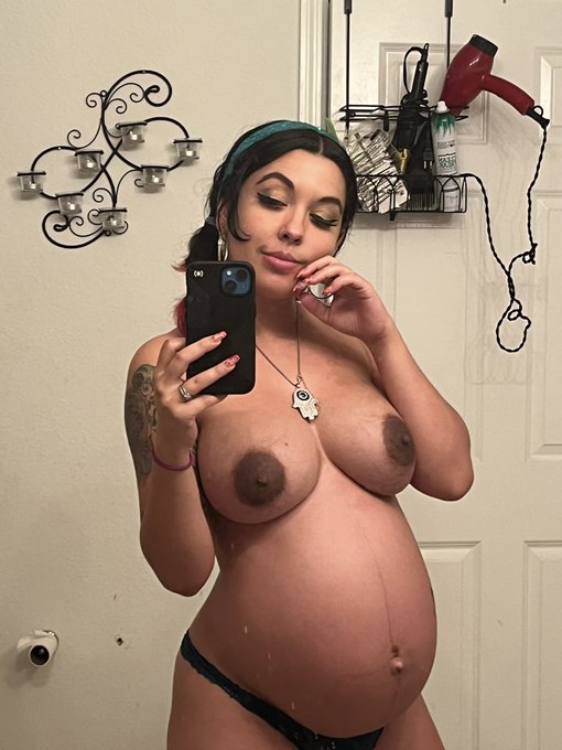 🎃 Cyntober Is Here 🎃rank Month On Mfc - Tonight was awesome on cam thank you sooo much! We did confetti cannon, cake sitting, and got a bday raffle winner! I’ll be back tomorrow for a body paint show!! (Frankenstein monster’s bride??) https://t.co/7khw9SLZyx
