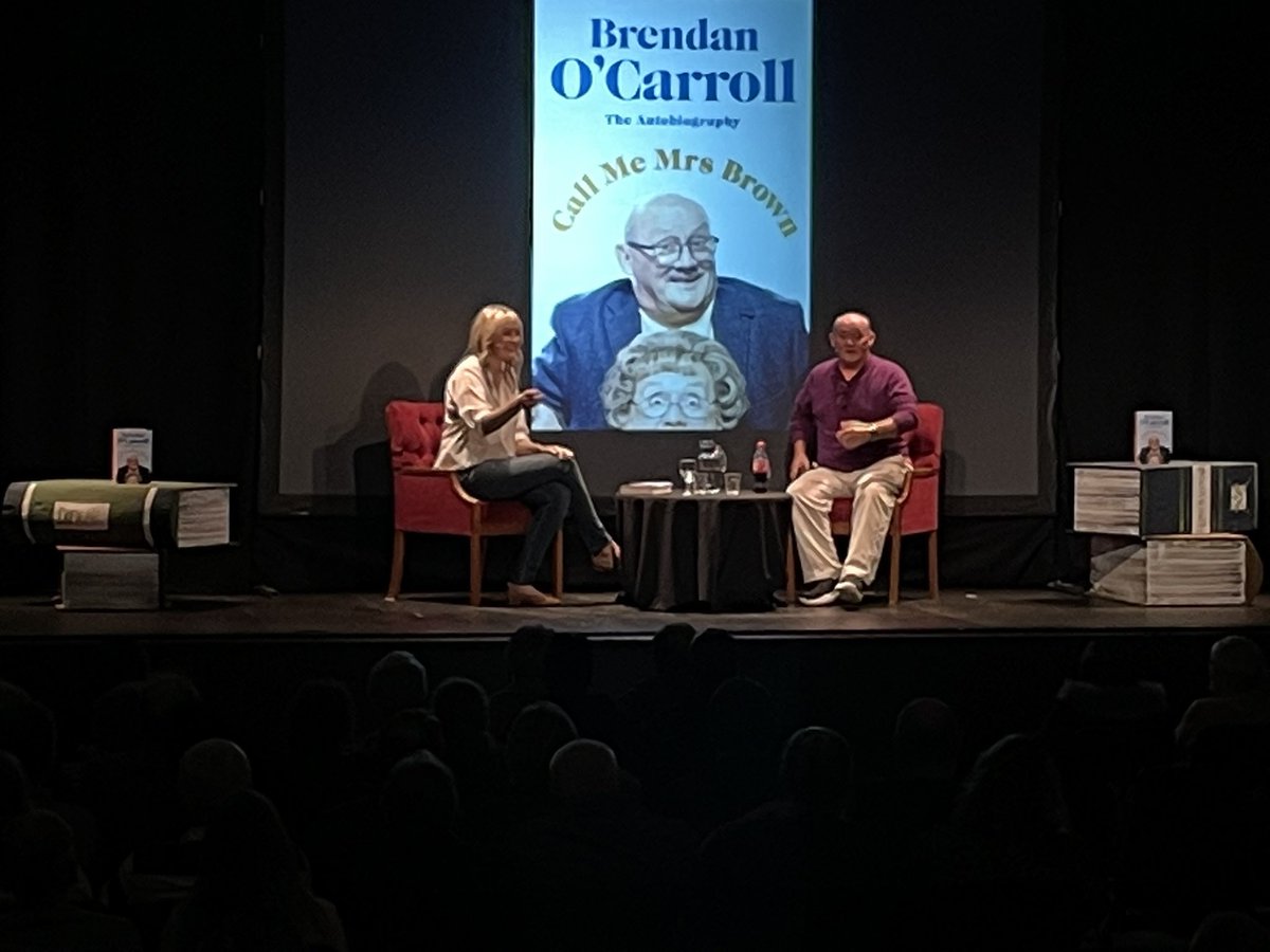 As for <a href="/brendanMrsBrown/">Brendan O'Carroll</a>… Such a humble, down to earth &amp; extremely funny man. A real highlight to be with him on stage ☺️

Thanks for a top night <a href="/westlandsyeovil/">Westlands Yeovil</a> 📚 <a href="/MrsBrownsBoys/">Mrs. Brown's Boys</a>