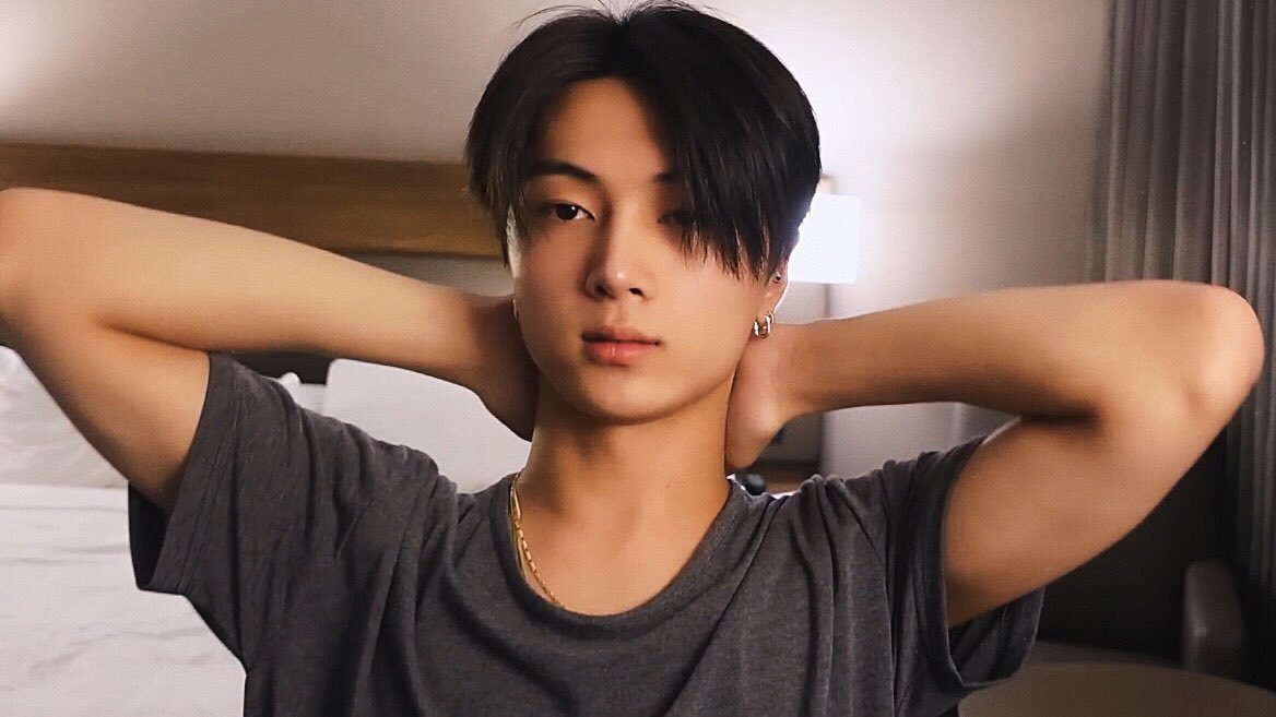 เธอ <a href="/foxjrxtaeyong/">เก๋าเกม</a>