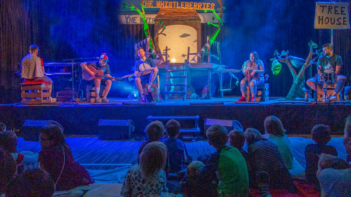 Get ready for a toe-tapping, tale-telling, hip-shaking hooley with The Whistleberries! Join us on October 29 for TREEHOUSE! With its wonderful unique big band music and puppetry performance, @CeolConnected show is bound to have audiences hooked! 👉 bit.ly/3Q0YVoJ