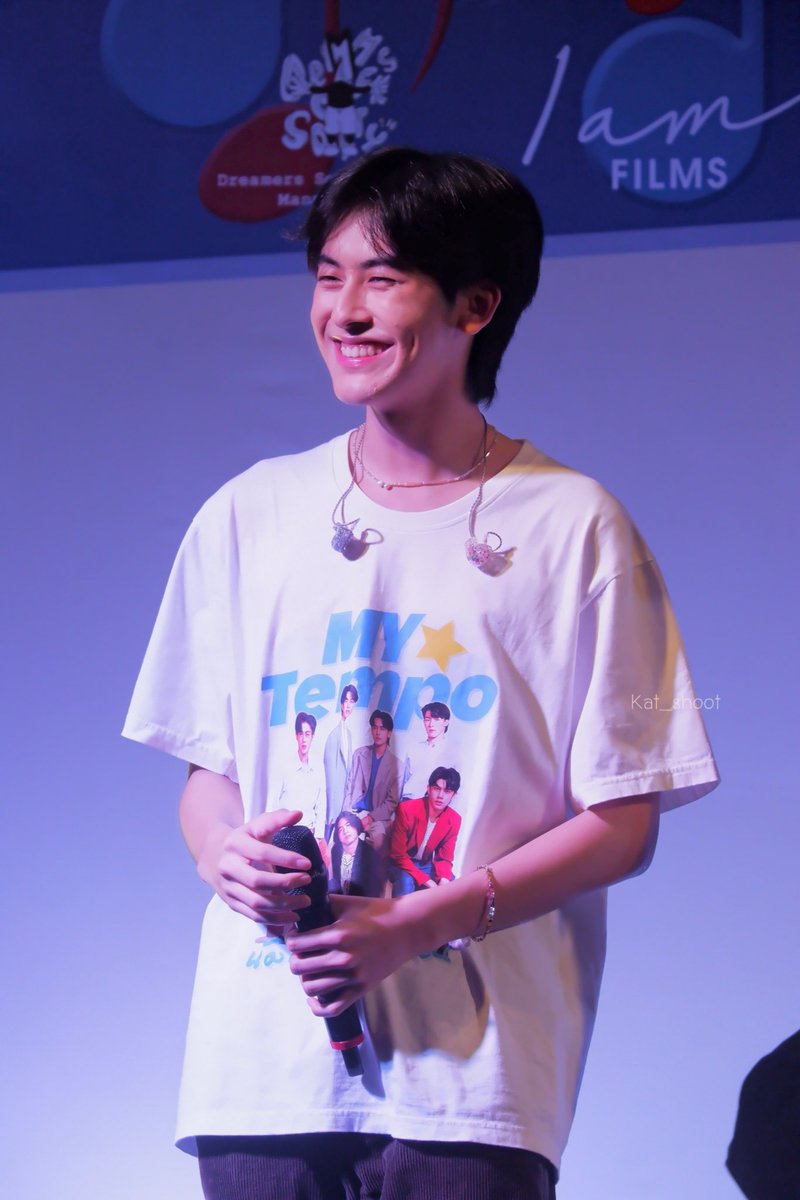 รอยยิ้มปลากระเบนออกอาละวาดแล้ว