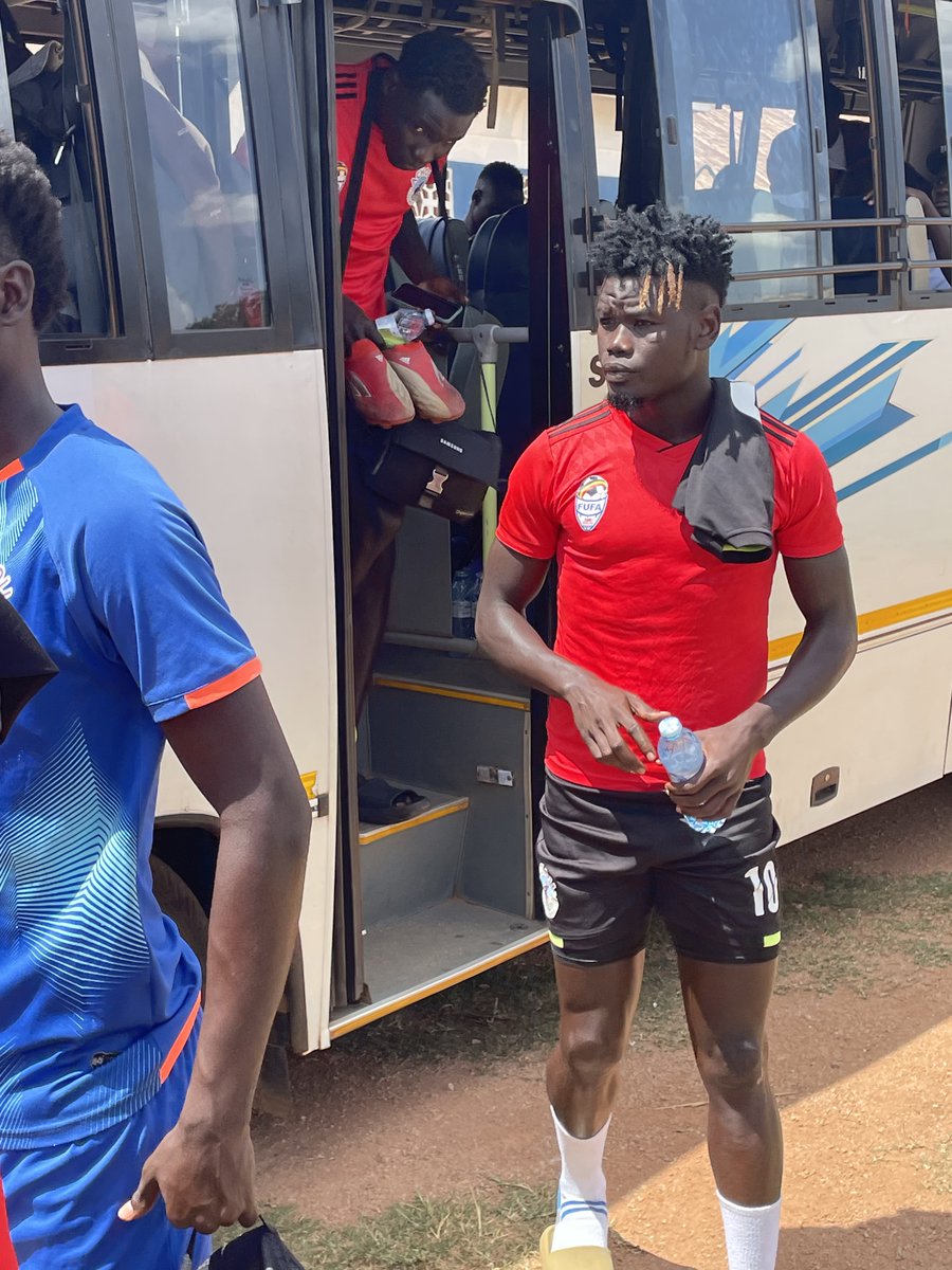 AcholiProvince's tweet photo. The boys have arrived at Luweero Stadium ๐ช๐พ
#BUGACH
#KodiPaLyeci https://t.co/p0hX31DEmG