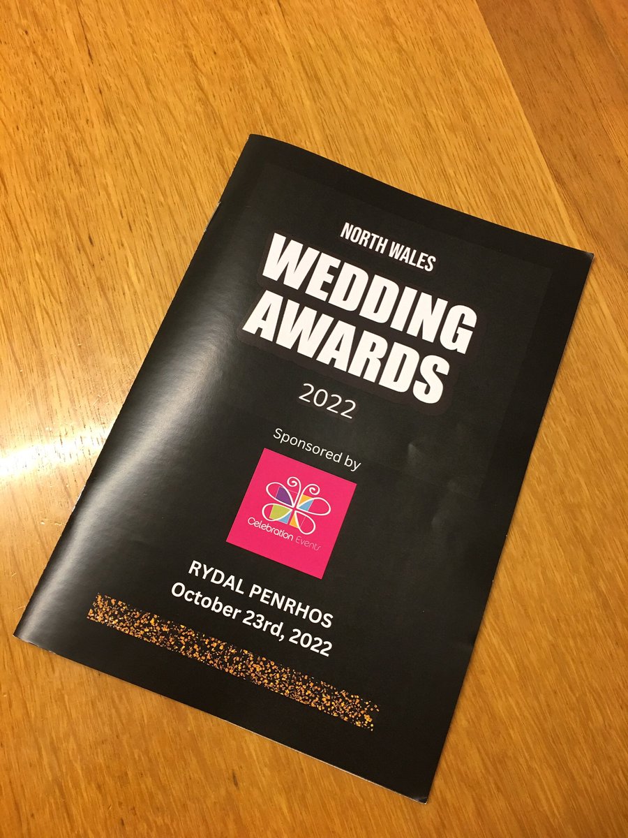 WeddingMagWales's tweet photo. Tonight’s the night!!
Good luck to all the finalists making history at the 1st ever #NorthWalesWeddingAwards 💫 Sponsored by @CelebrationEv ❤️ at the stunning @RydalPenrhos 
So excited 😍🕺💃⭐️🥂 https://t.co/bGfO80Afht