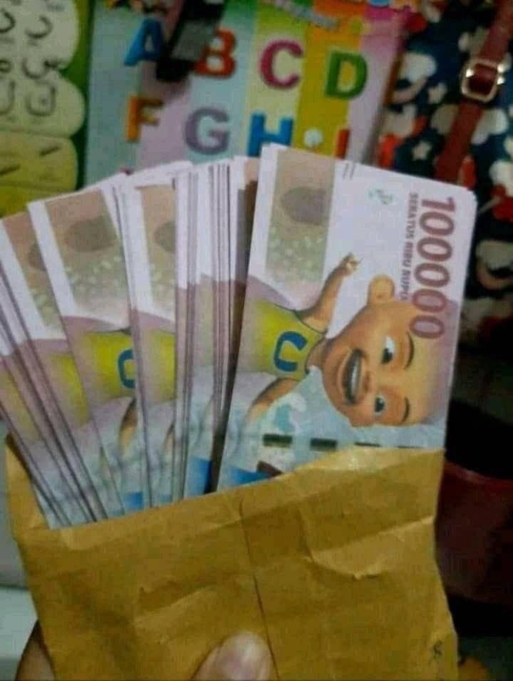 pertamaxseries's tweet photo. Gue di awal bulan:                            Gue di akhir bulan: https://t.co/hpw4n1D8si
