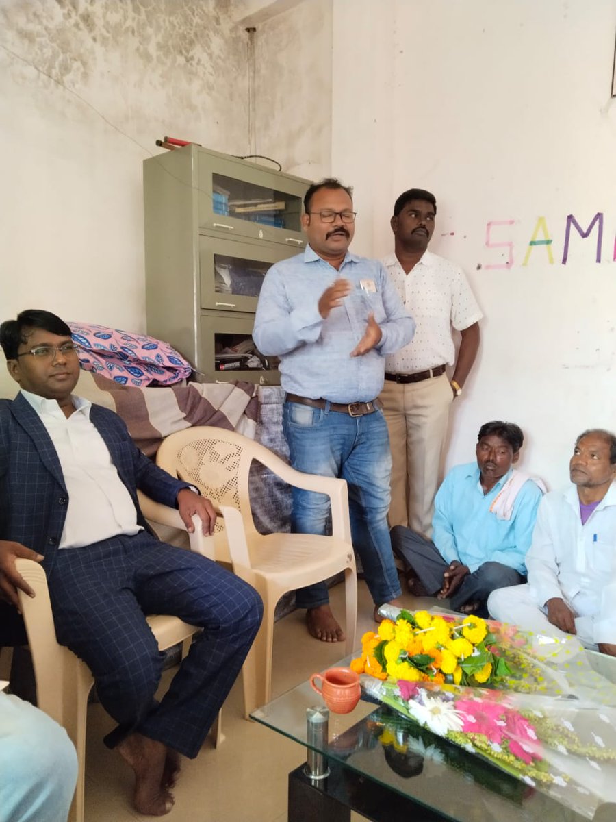 GedamPremkumar's tweet photo. दि. 22 अक्टूबर 2022 को संगठन द्वारा भारत मुक्ति मोर्चा के राष्ट्रीय कार्यकारी अध्यक्ष की नई जिम्मेदारी हैं । 
आज वर्धा जिला के बामसेफ और सभी सहय��गी संगठन के कार्यकर्ता और पदाधिकारियों सत्कार करने के लिए कार्यक्रम आयोजित किया था । https://t.co/VQLJW1QcnK