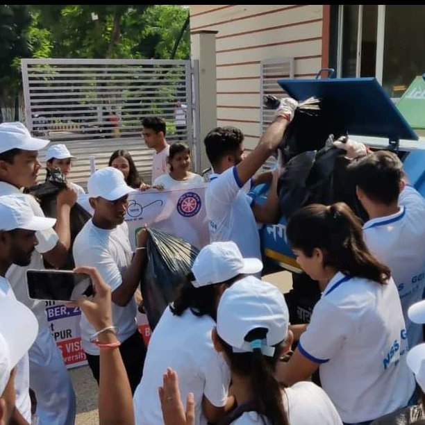 ManjuDansena's tweet photo. # Unde Mega Cleanliness Drive under Clean India 2.0 on 19th october 2022 nssggv has collected more than 300kg single use plastic and garbage
#CleanIndia2 #CleanIndiaWithNSS
@nssggcuCG @askabir_
@_NSSIndia @Yasministry @ianuragthakur @NSS_GGV @NSSRDBhopal @nitkm2022 @chakrawalalok https://t.co/zCPrly7ks6