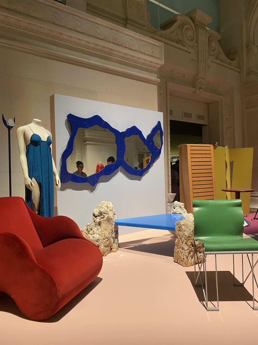 MelLaurencon's tweet photo. Un coup d’œil 40 ans derrière nous au @madparisfr #ExpoAnnées80 https://t.co/yQqU82xjzB