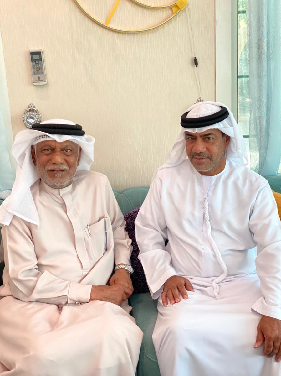 3li_alhashmi's tweet photo. اليوم قمت بزيارة خاصة للأخ الأستاذ الشاعر الكبير راشد شرار بعد عودته من رحلة العلاج في المانيا للإطمئنان على صحته ، وأشكر الله العلي القدير أن منّ عليه بالشفاء ولله الحمد . https://t.co/SAD8xKcglR