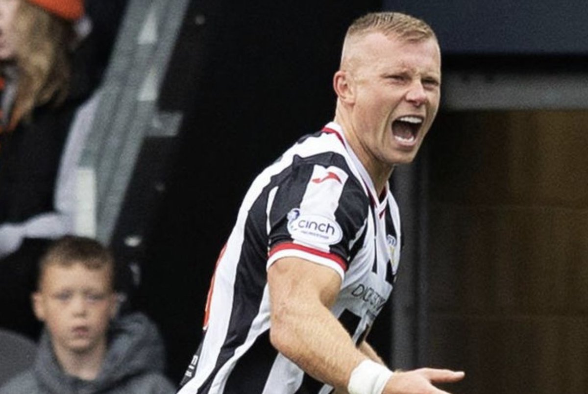 Inside fortress St Mirren as Dundee United become latest victims of the Buddie System | @Kyle_Gunn97 #SMFC bit.ly/3TuCDy3