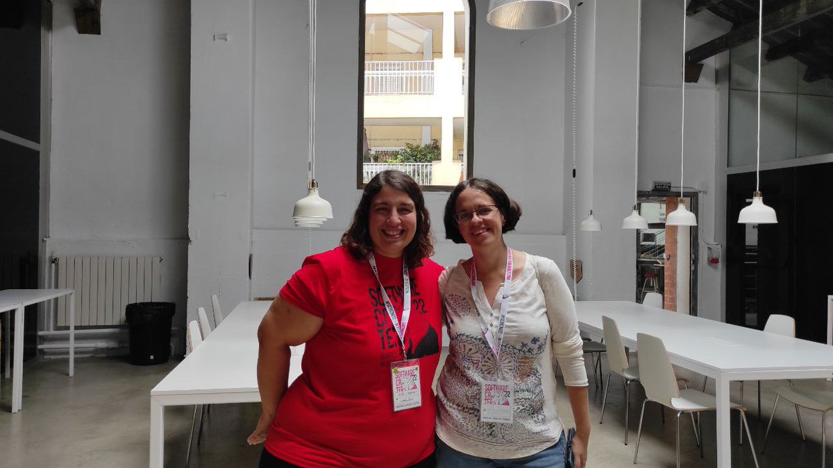 Se nos quedó pequeña la sala para lightning talk de la gran <a href="/nhan_bcn/">Ana Carmona (no uso x)</a> en la #scbcn22. Scout mindset va de colaborar con tus compañeres, comunicar bien y dejar las cosas mejor de las que te las encontraste y es la base de lxs #crafters