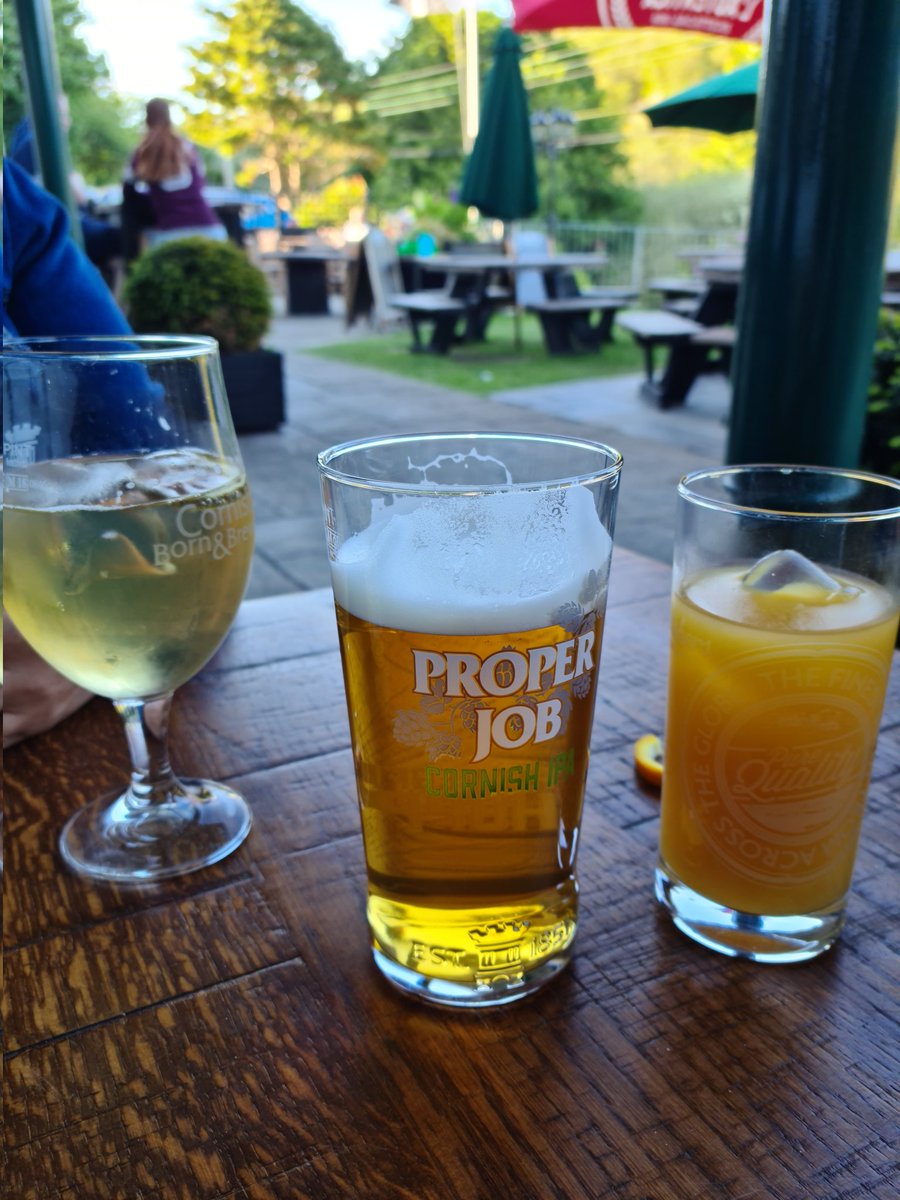 Kernow_Trucker's tweet photo. @SundayBrunchC4 we would like to say thank you to @PaulHeatonSolo as we were lucky enough to have our local chosen as 1 of the pubs to receive his 60th birthday gift. @Polgooth_inn 
#cheers https://t.co/YcYG1hWO2w