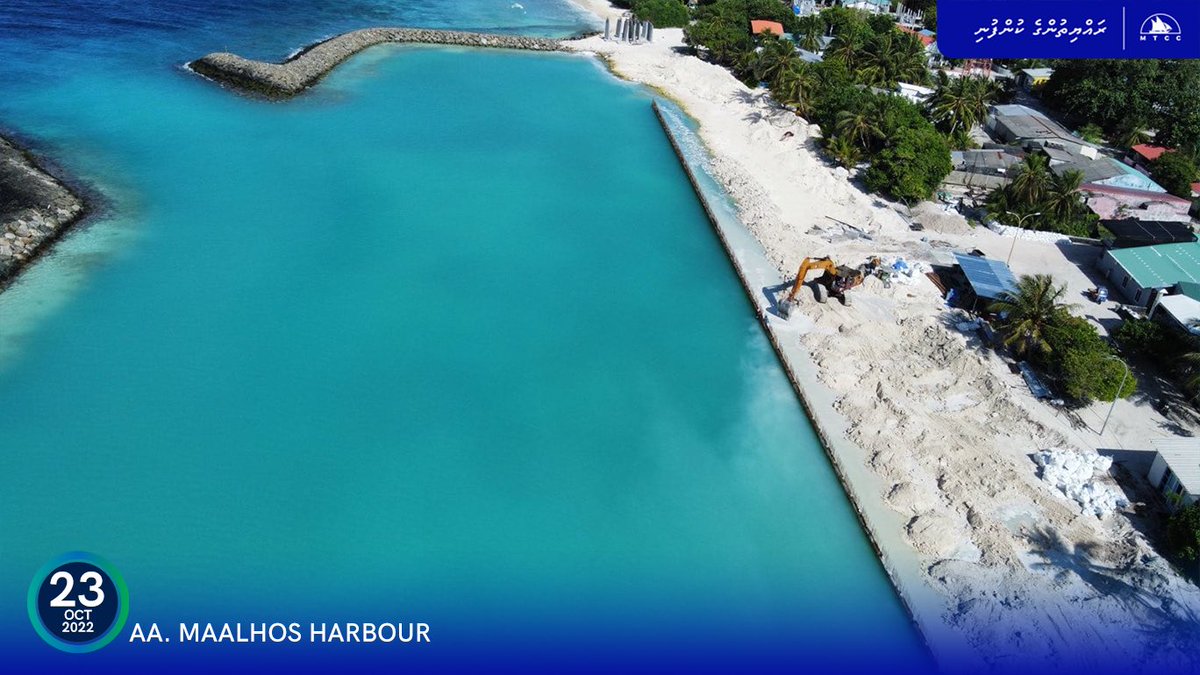 MTCCPlc's tweet photo. Aa. Maalhos Harbor Development Project is currently under way with overall 66% project completion. Quay Wall block installation is currently ongoing at the site with 41% completion.
#MTCCProjects #RayyithungeKunfuni https://t.co/ifR4MVqC95