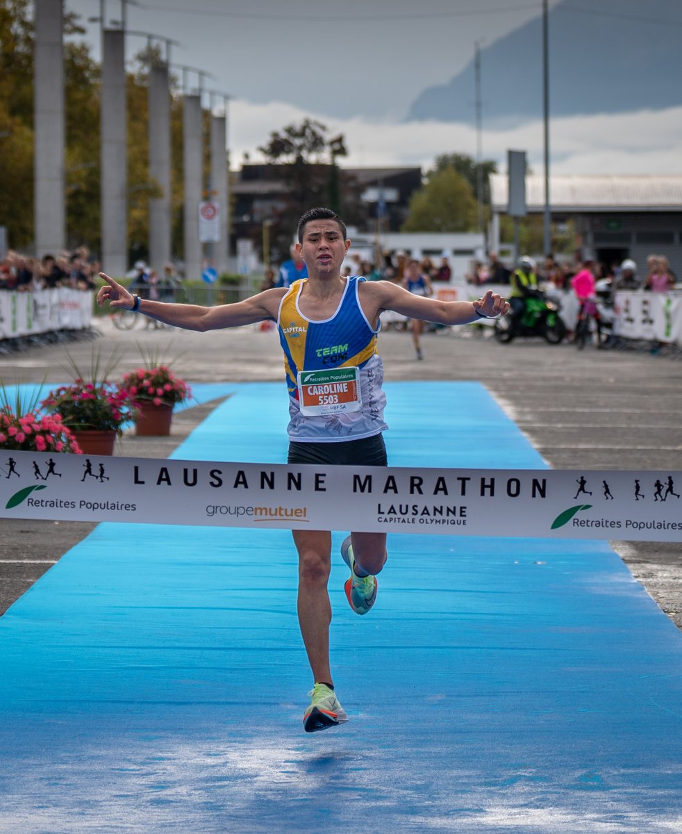Semi-marathon: victoire de Laurent Tsang-Chun-Szé (FRA) en 1h08'32

Top 5
1. Laurent Tsang-Chun-Szé (FRA) 1h08’32
2. Diego Vera (COL/Collombey) 1h08’44
3. Gaël Planès (Lausanne) 1h10’40
4. Dmytro Maliar (UKR/Riehen) 1h10’58
5. Alistair Rutherford (GBR) 1h11'17

#lausannemarathon